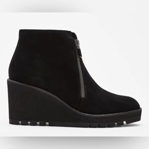 EILEEN FISHER Womens Alto Wedge Bootie Supple Suede Black Ankle Shoes sz 5.5 Zip